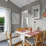 Hus 30 B Nyaraló *